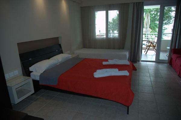 Studios Giannakis Chrysi Ammoudia Exterior foto